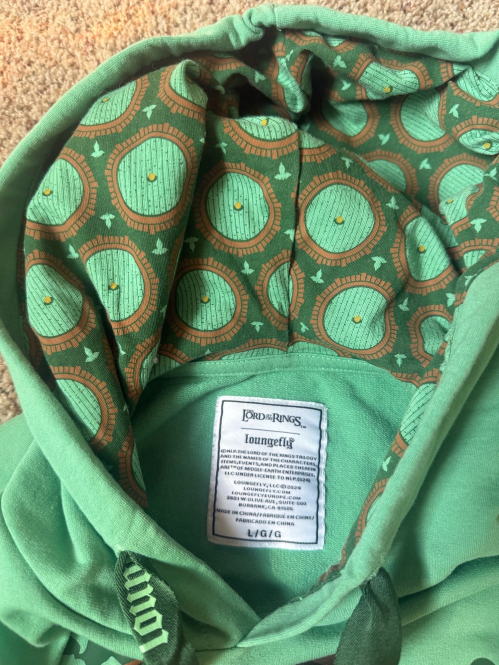 Lord of the Rings x Loungefly hoodie - Picture 2 of 8